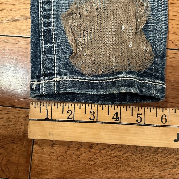 Miss Me Gold Embellished Skinny Style NO:JE8039CKR Size 28 - Picture 11 of 15